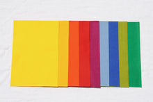 Laden Sie das Bild in den Galerie-Viewer, Wollfilz &quot;Regenbogenfarben&quot; Paket 9 Stück / Basteln / Material / Schurwolle  / Filz / Wolle / Waldorf / Jahreszeitentisch